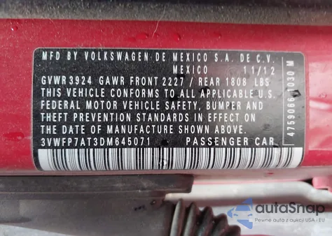 2013 Volkswagen Beetle 2.5L Entry из США, поврежденный, VIN 3VWFP7AT3DM645071